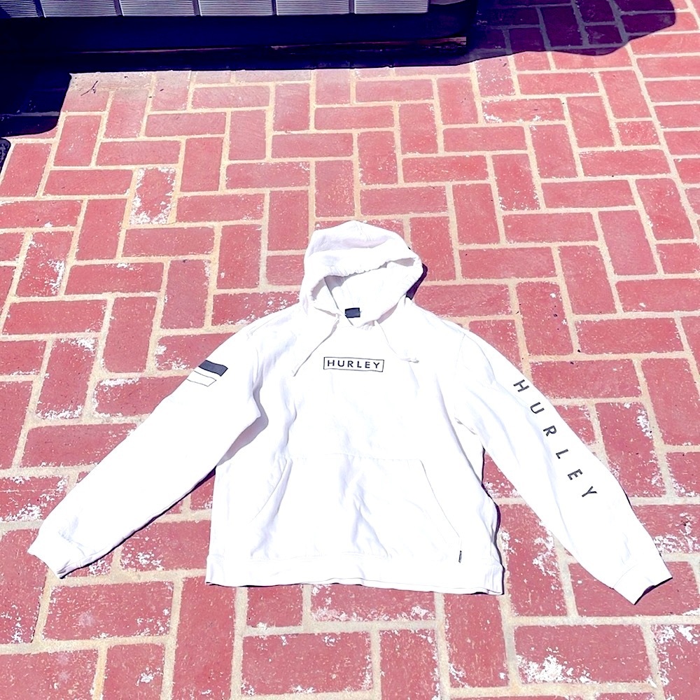 Hurley sweatshirt